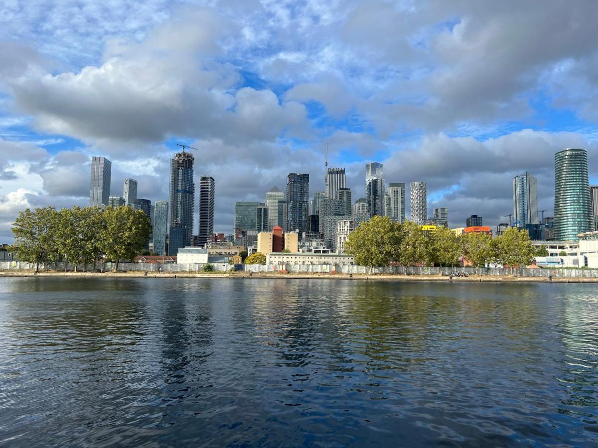 Canary Wharf Haven - Spacious & Homely Entire 1 Bedroom Flat London Eksteriør billede